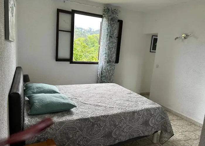 Convivial A Marignana, Proche De La Nature